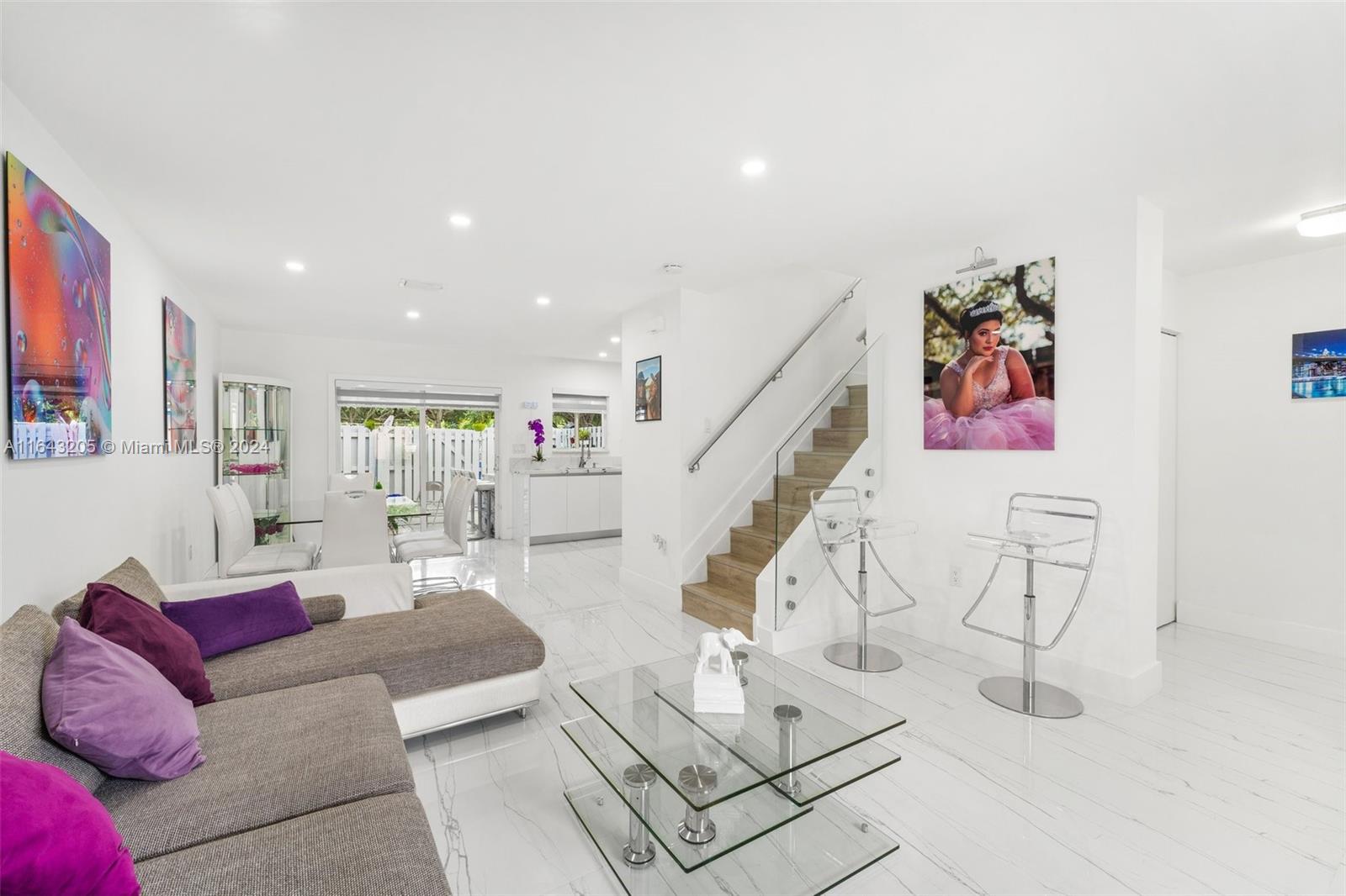 WEITZER SERENA LAKES TOWN - Residential