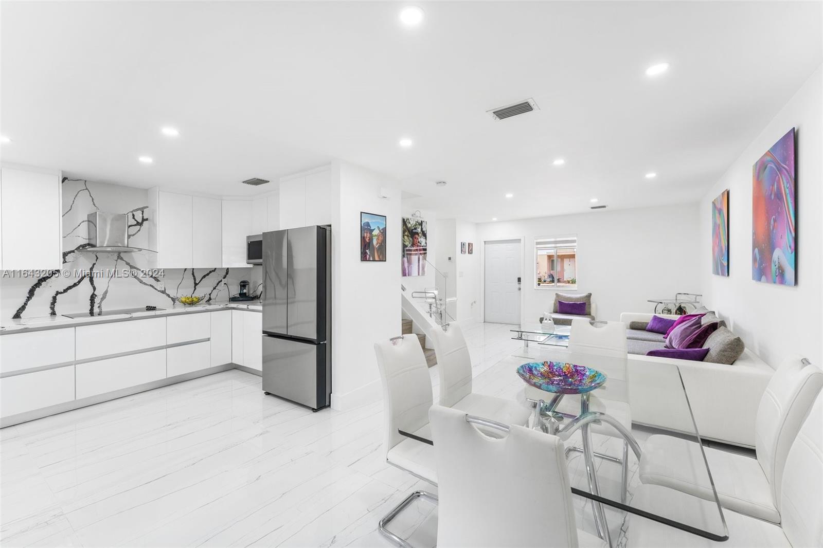 WEITZER SERENA LAKES TOWN - Residential