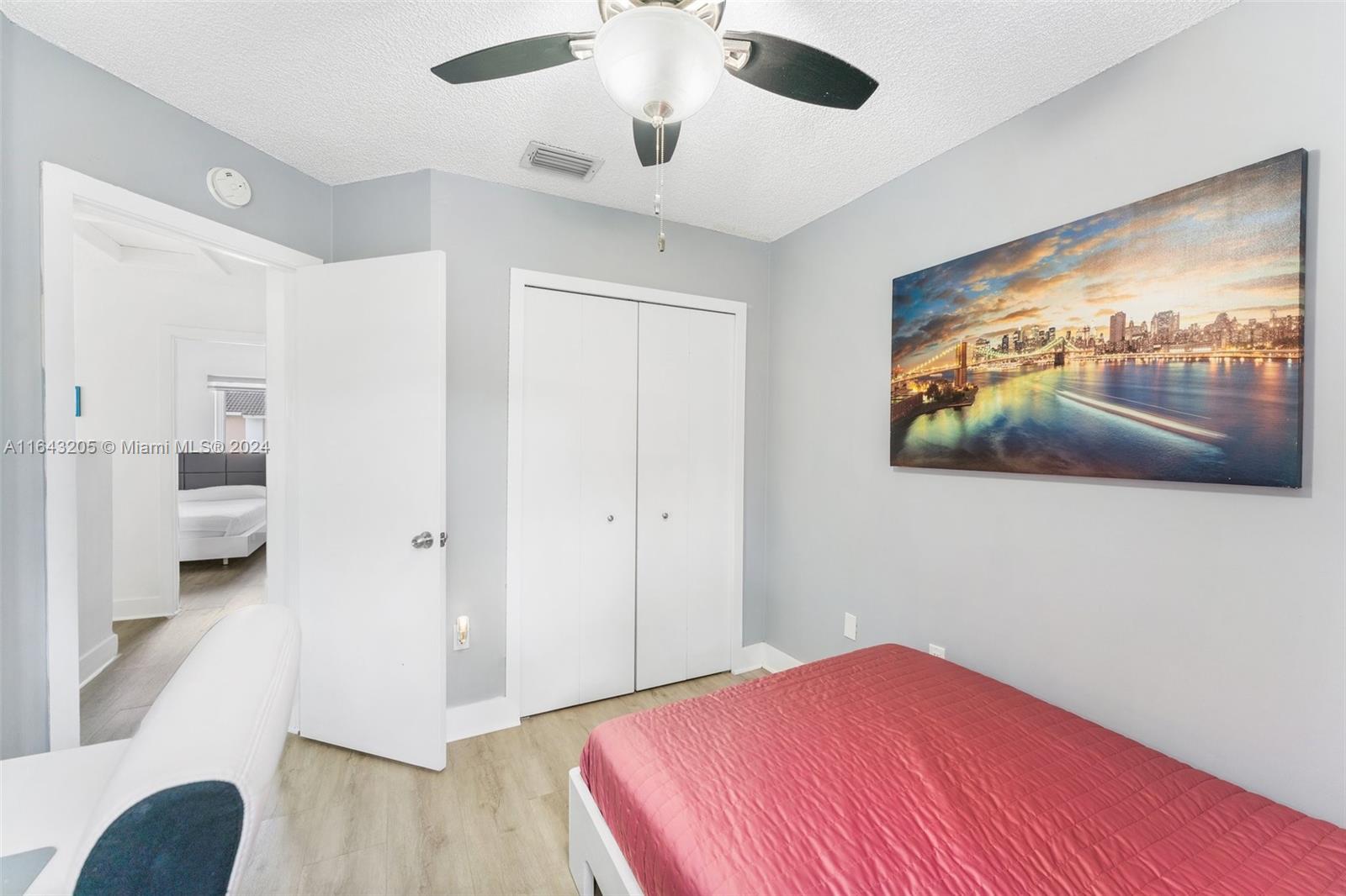 WEITZER SERENA LAKES TOWN - Residential