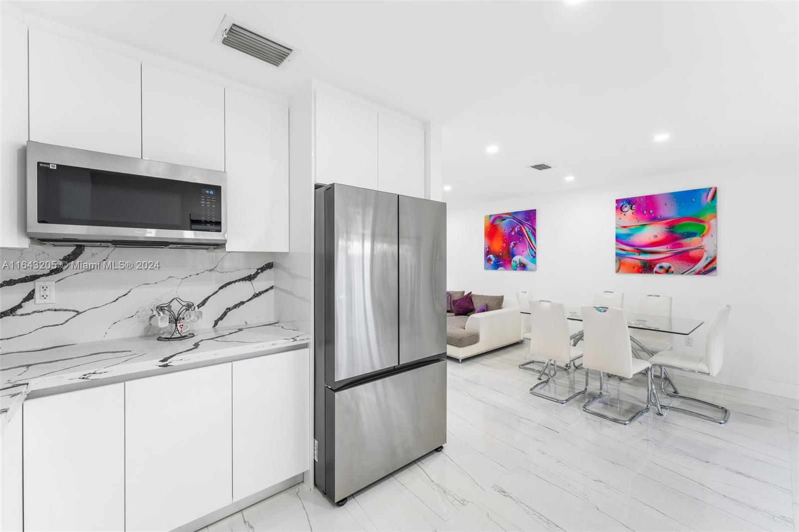 WEITZER SERENA LAKES TOWN - Residential