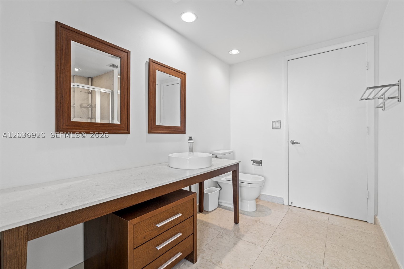 ICON BRICKELL NO TWO - Residential