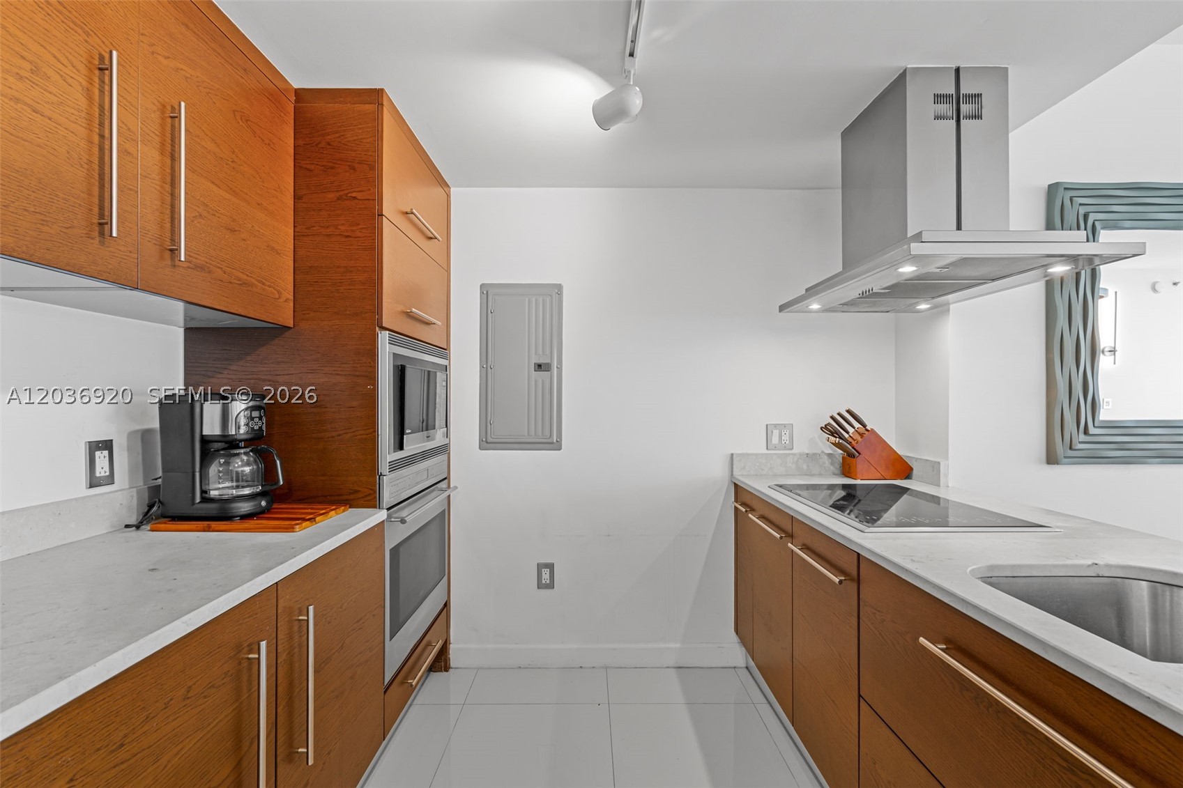 ICON BRICKELL NO TWO - Residential