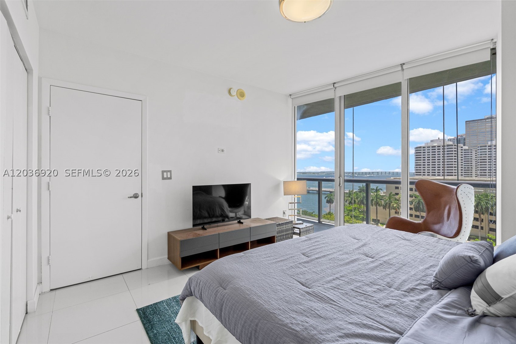 ICON BRICKELL NO TWO - Residential
