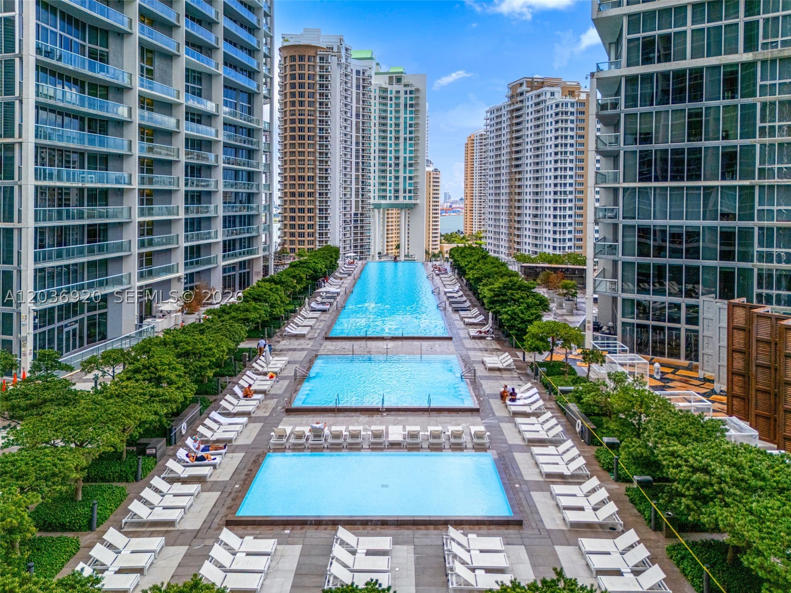 ICON BRICKELL NO TWO - Residential