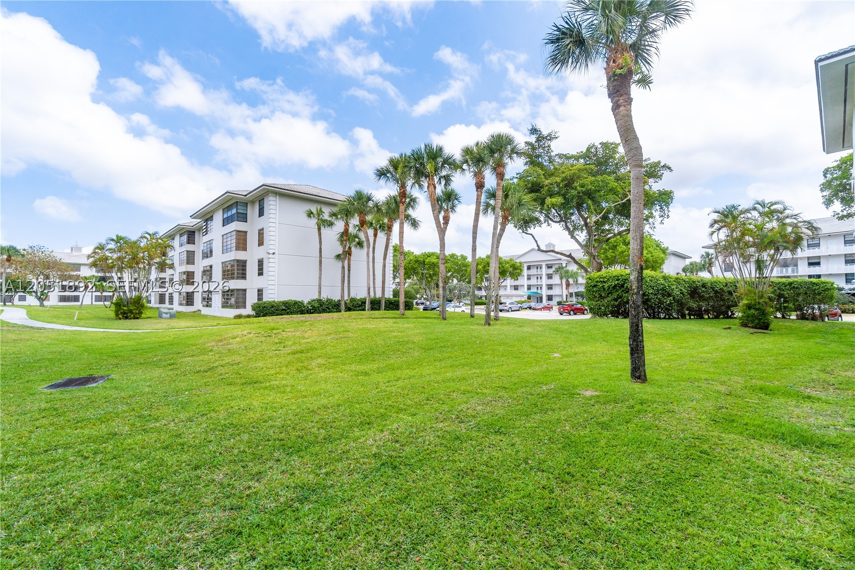 WHITEHALL CONDO OF THE LA - Residential Lease