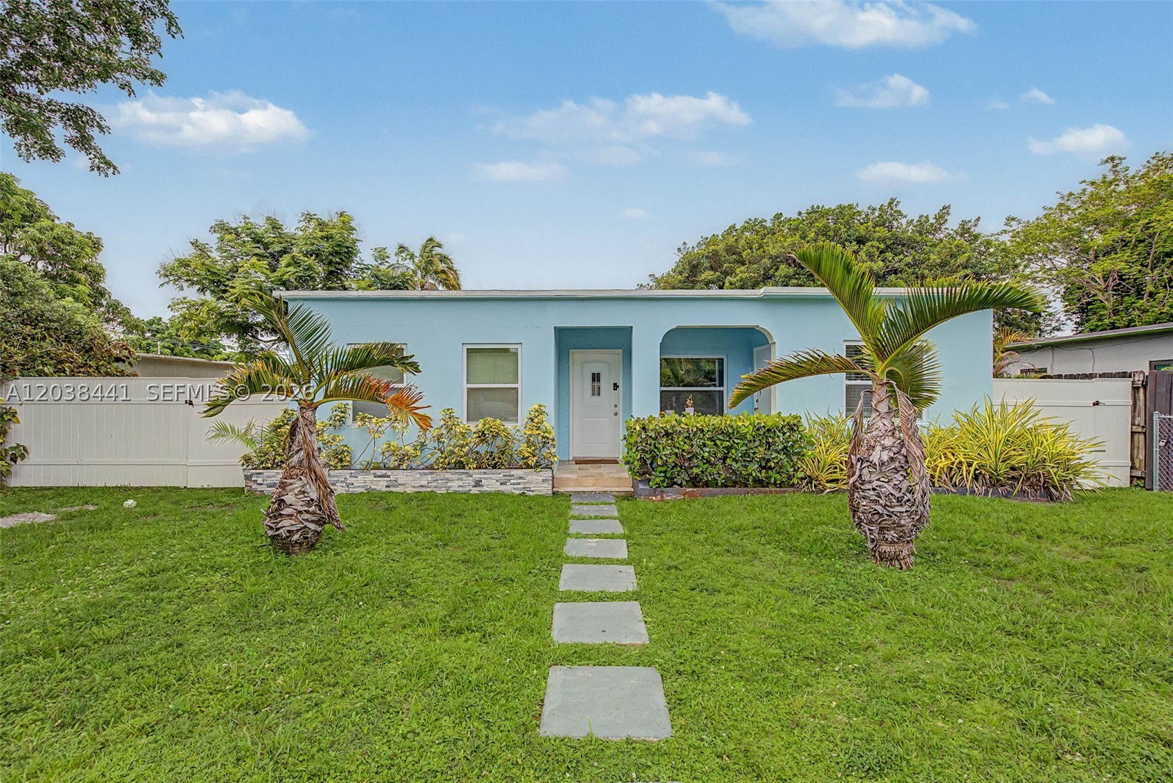 STORMPROOF SUB - Residential Lease