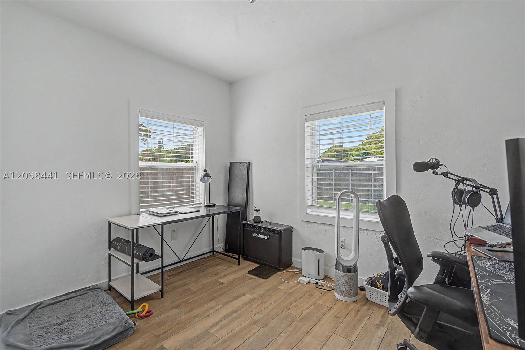 STORMPROOF SUB - Residential Lease