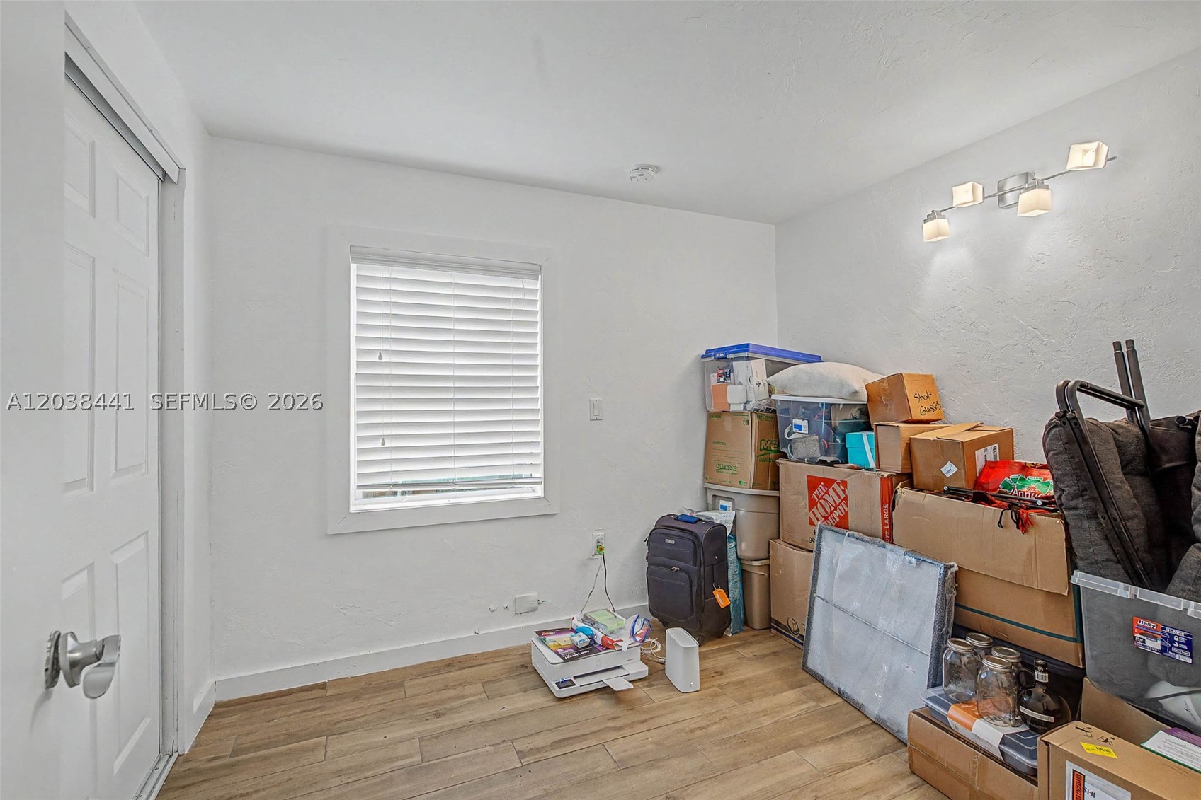 STORMPROOF SUB - Residential Lease