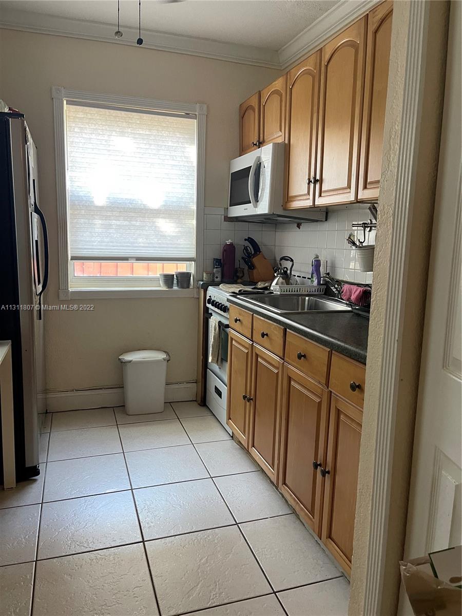 7636 ABBOTT AVENUE CONDO - Residential Lease