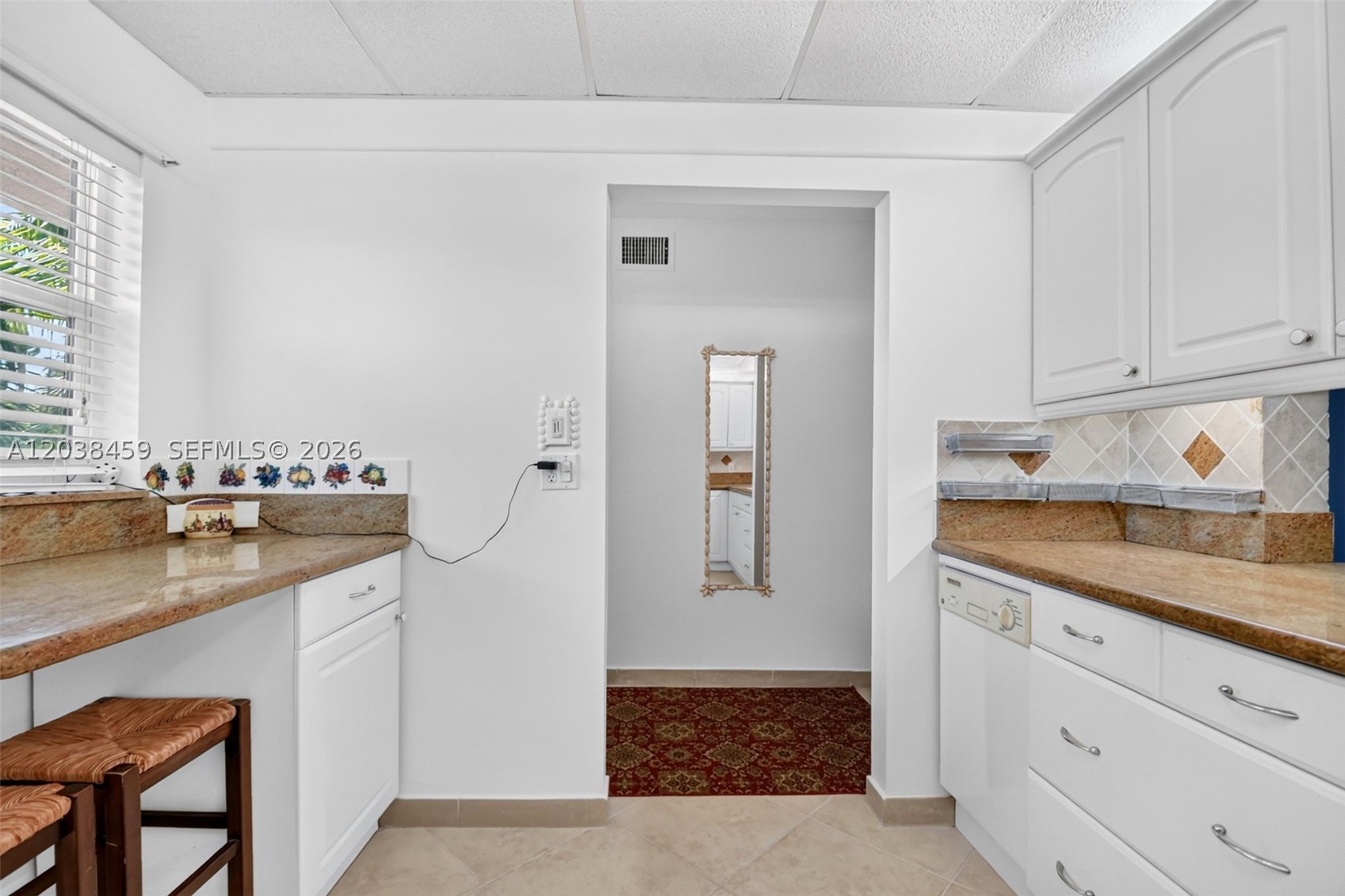 VILLAGE ROYALE ON THE GRE - Residential