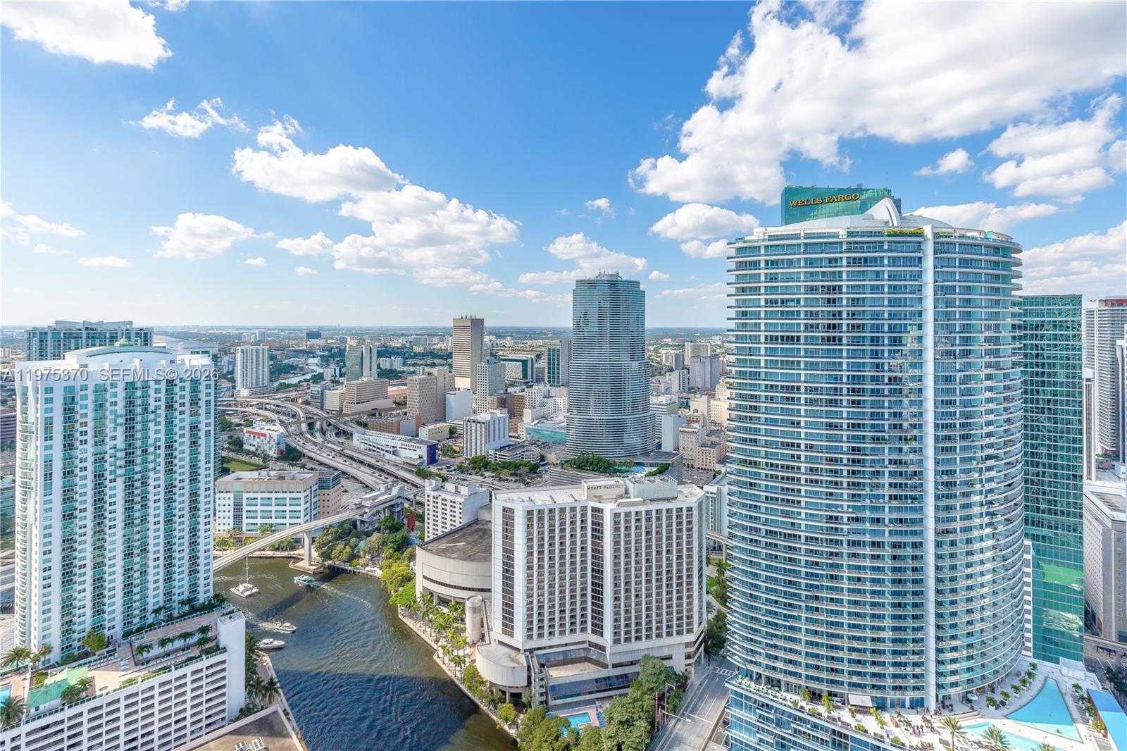 ICON BRICKELL CONDO NO 3 - Residential