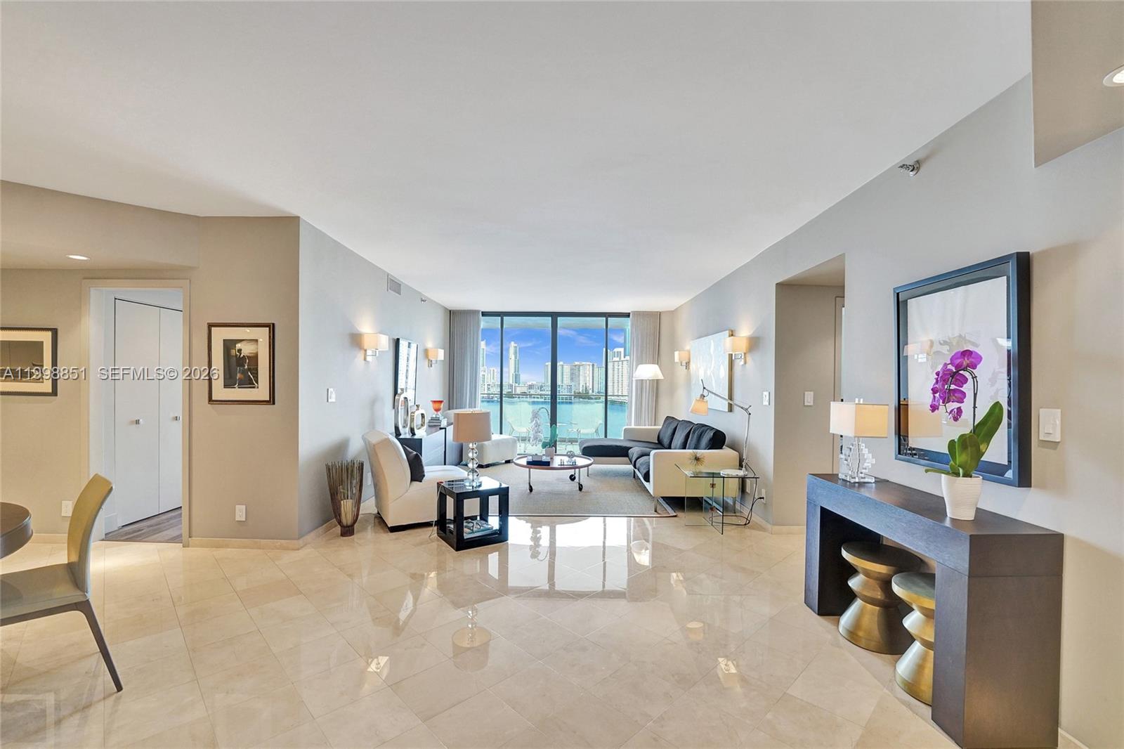 2800 ISL BLVD WILLIAMS IS - Residential