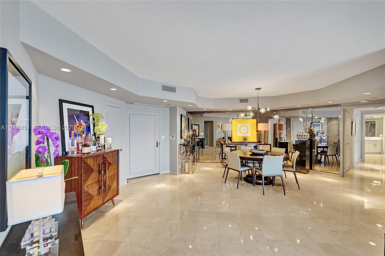 2800 ISL BLVD WILLIAMS IS - Residential