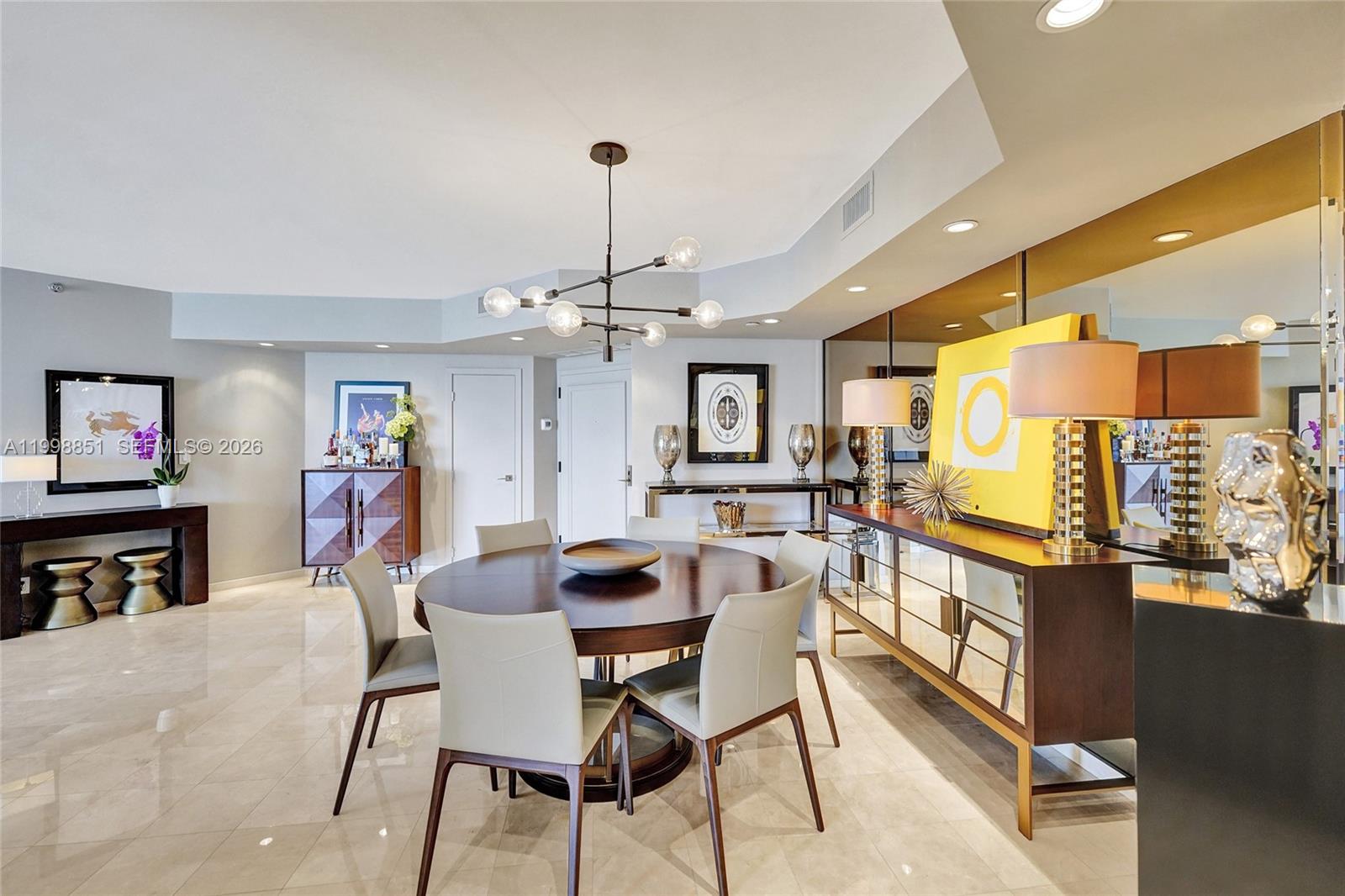 2800 ISL BLVD WILLIAMS IS - Residential