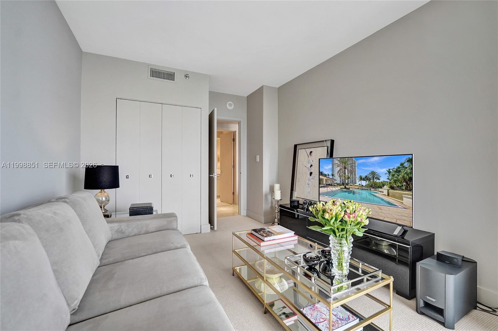 2800 ISL BLVD WILLIAMS IS - Residential