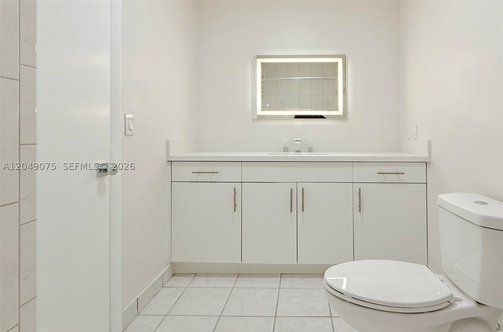 CORAL REEF TOWNHOUSES CON - Residential Lease