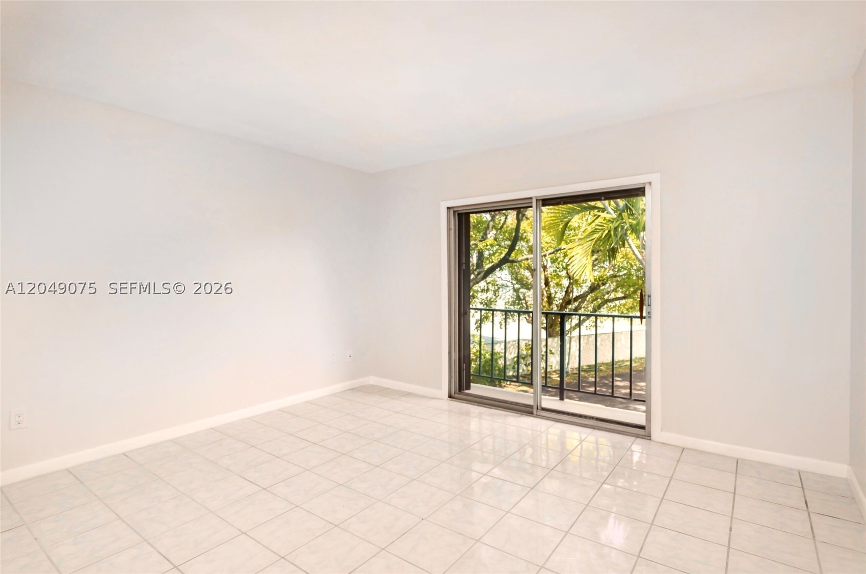 CORAL REEF TOWNHOUSES CON - Residential Lease