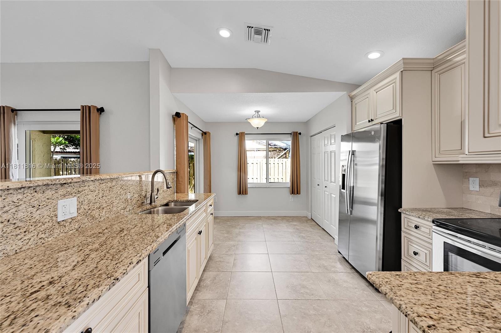 WINSTON PARK SECTION ONE - Residential Lease
