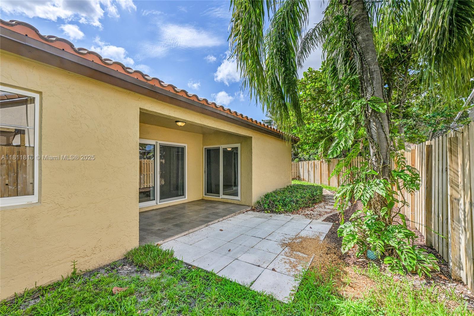 WINSTON PARK SECTION ONE - Residential Lease