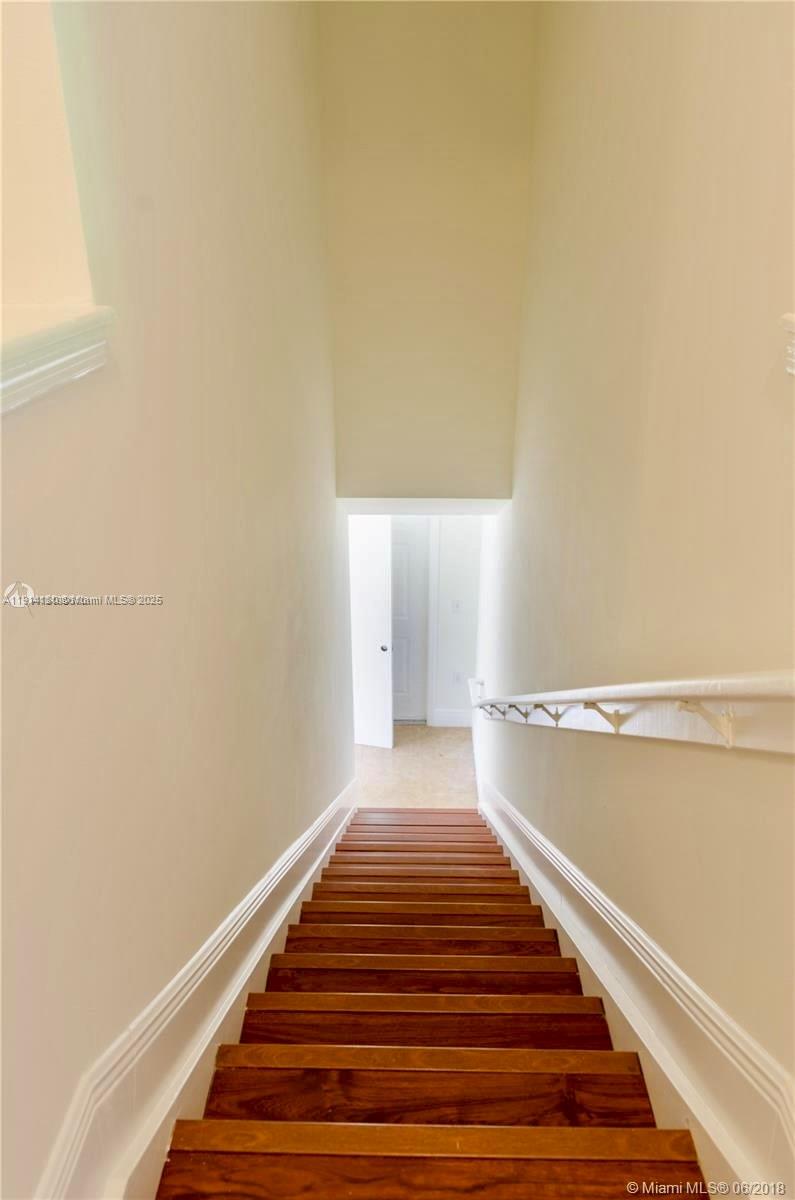 AVENTINE AT MIRAMAR CONDO - Residential Lease