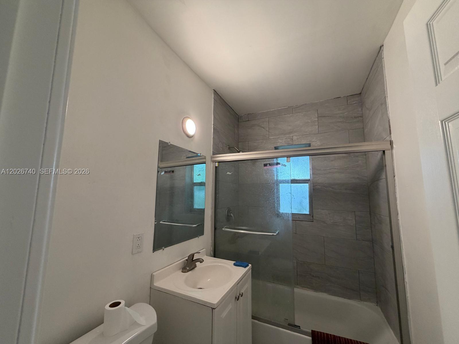 CITY OF MIAMI SOUTH - Residential Lease