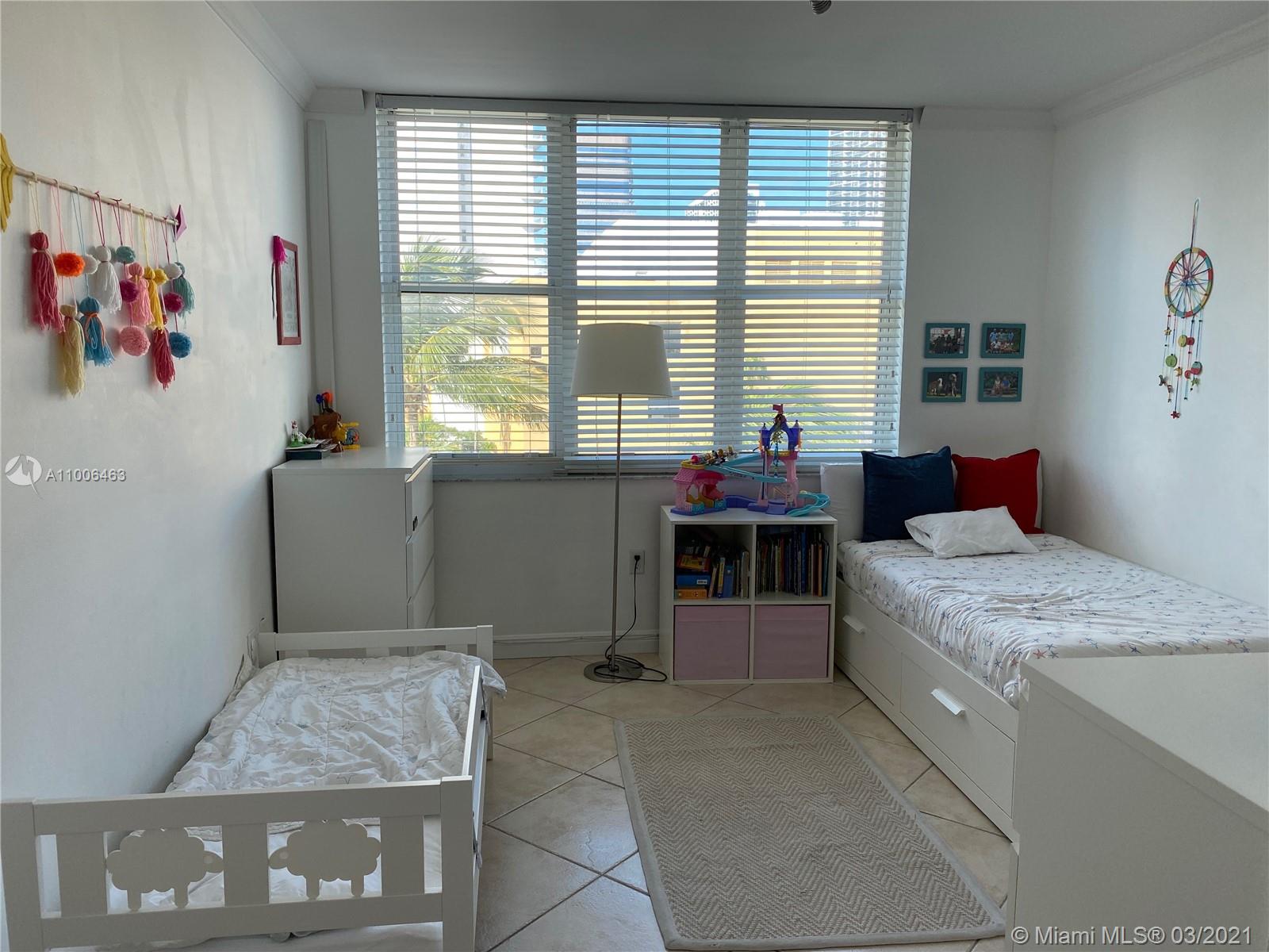 ST LOUIS CONDO - Residential Lease