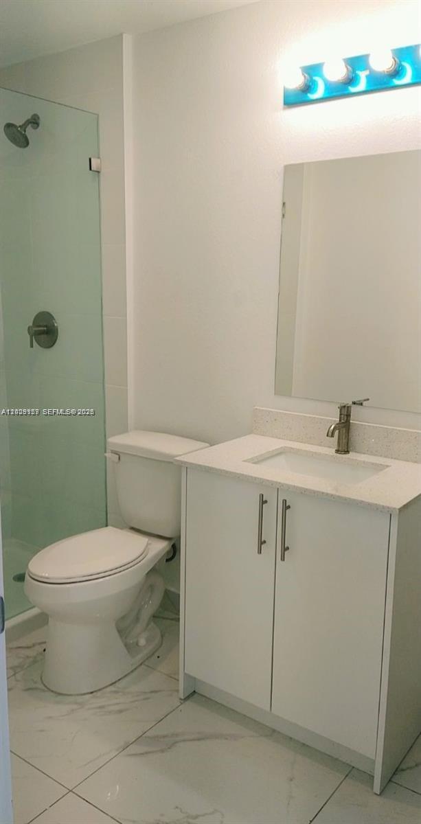PARADISE ONE - Residential Lease