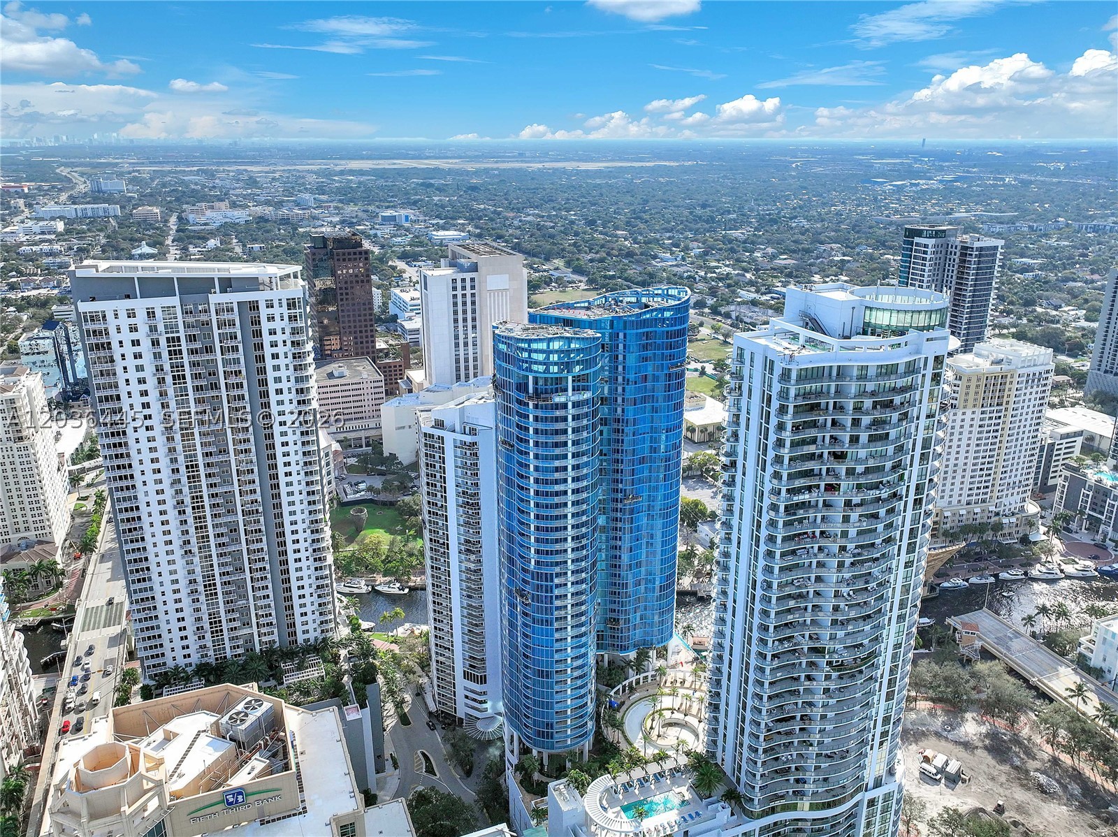 LAS OLAS RIVER HOUSE COND - Residential