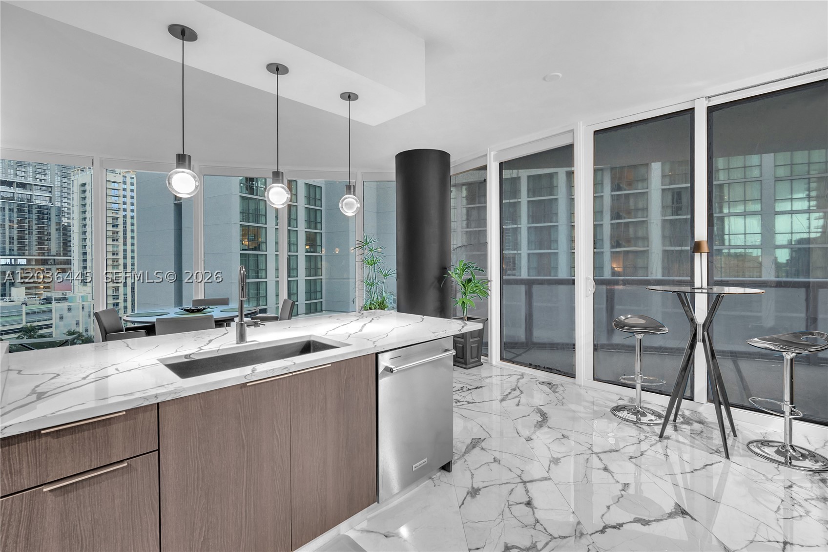 LAS OLAS RIVER HOUSE COND - Residential