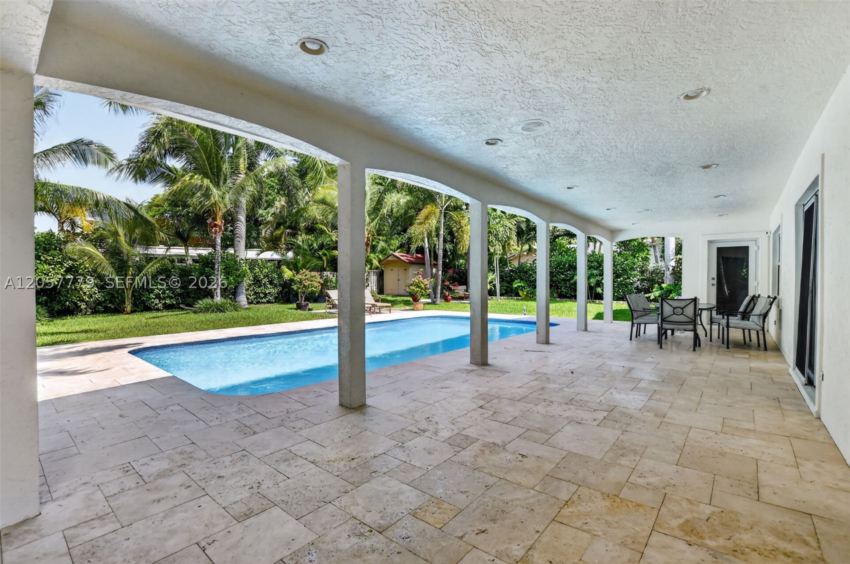 CONFERENCE RIDGE - Residential