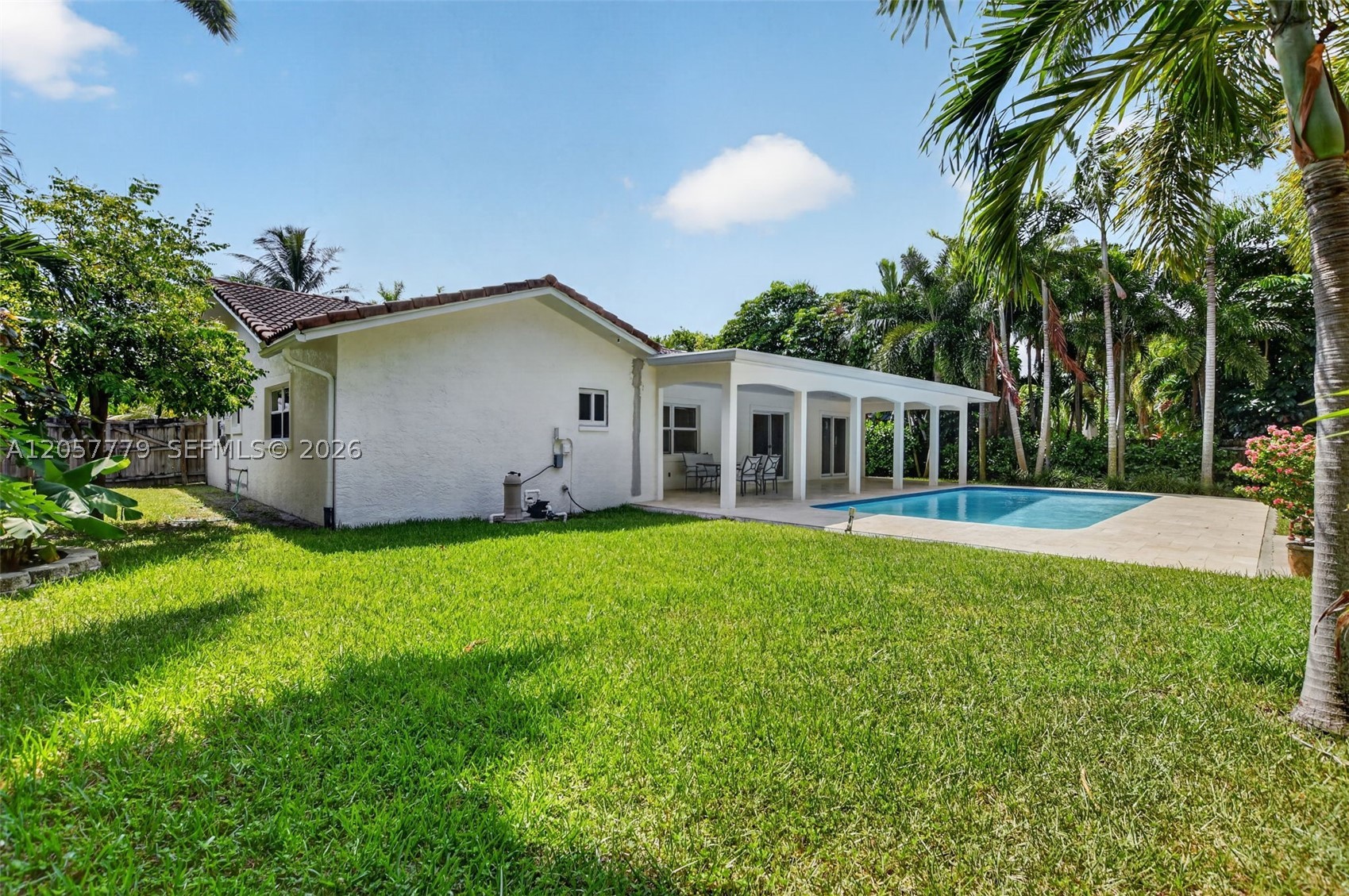 CONFERENCE RIDGE - Residential