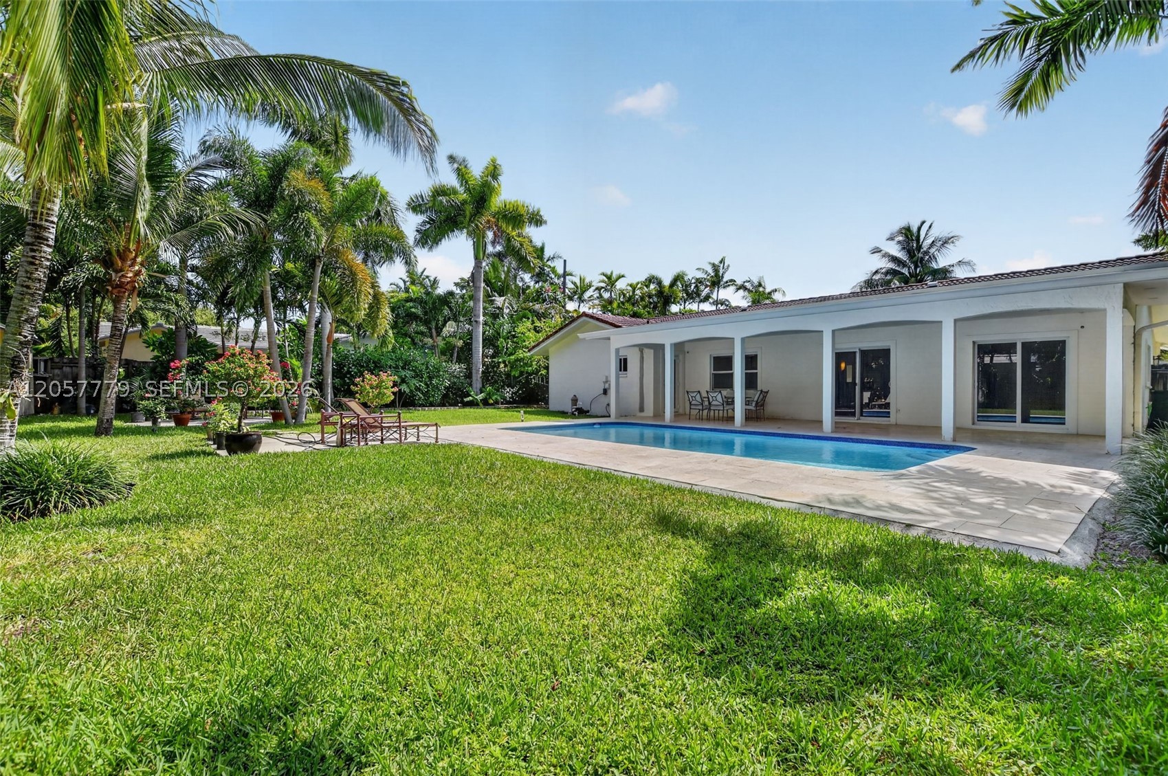 CONFERENCE RIDGE - Residential