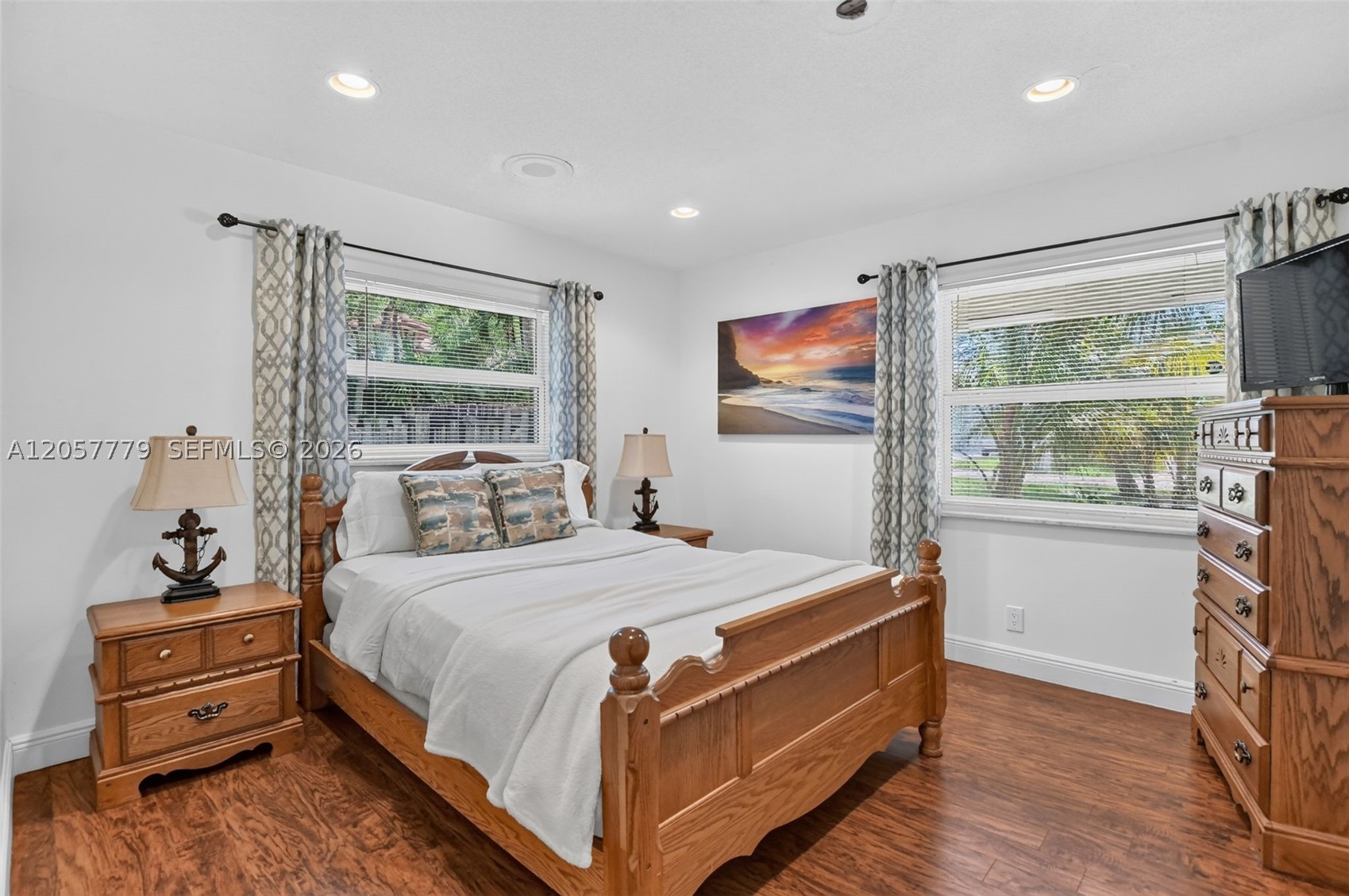 CONFERENCE RIDGE - Residential