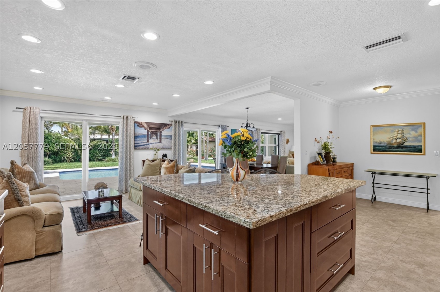 CONFERENCE RIDGE - Residential
