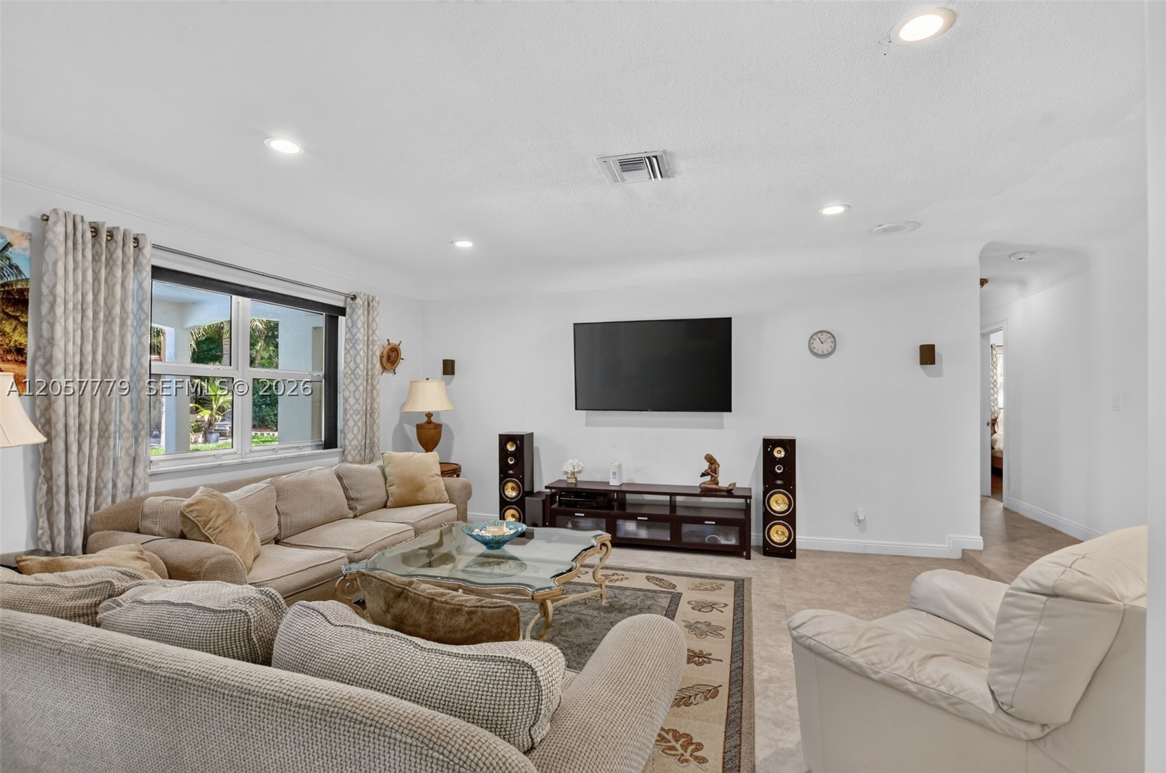 CONFERENCE RIDGE - Residential