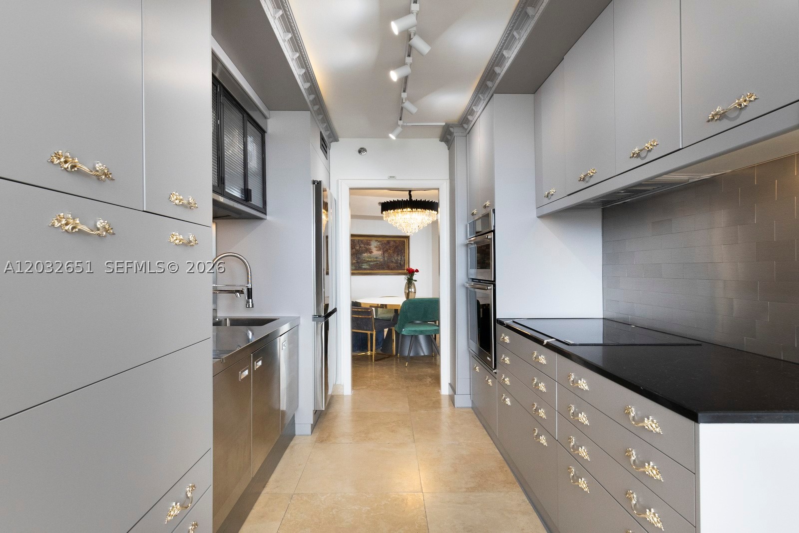 1000 ISL BLVD WILLIAMS IS - Residential