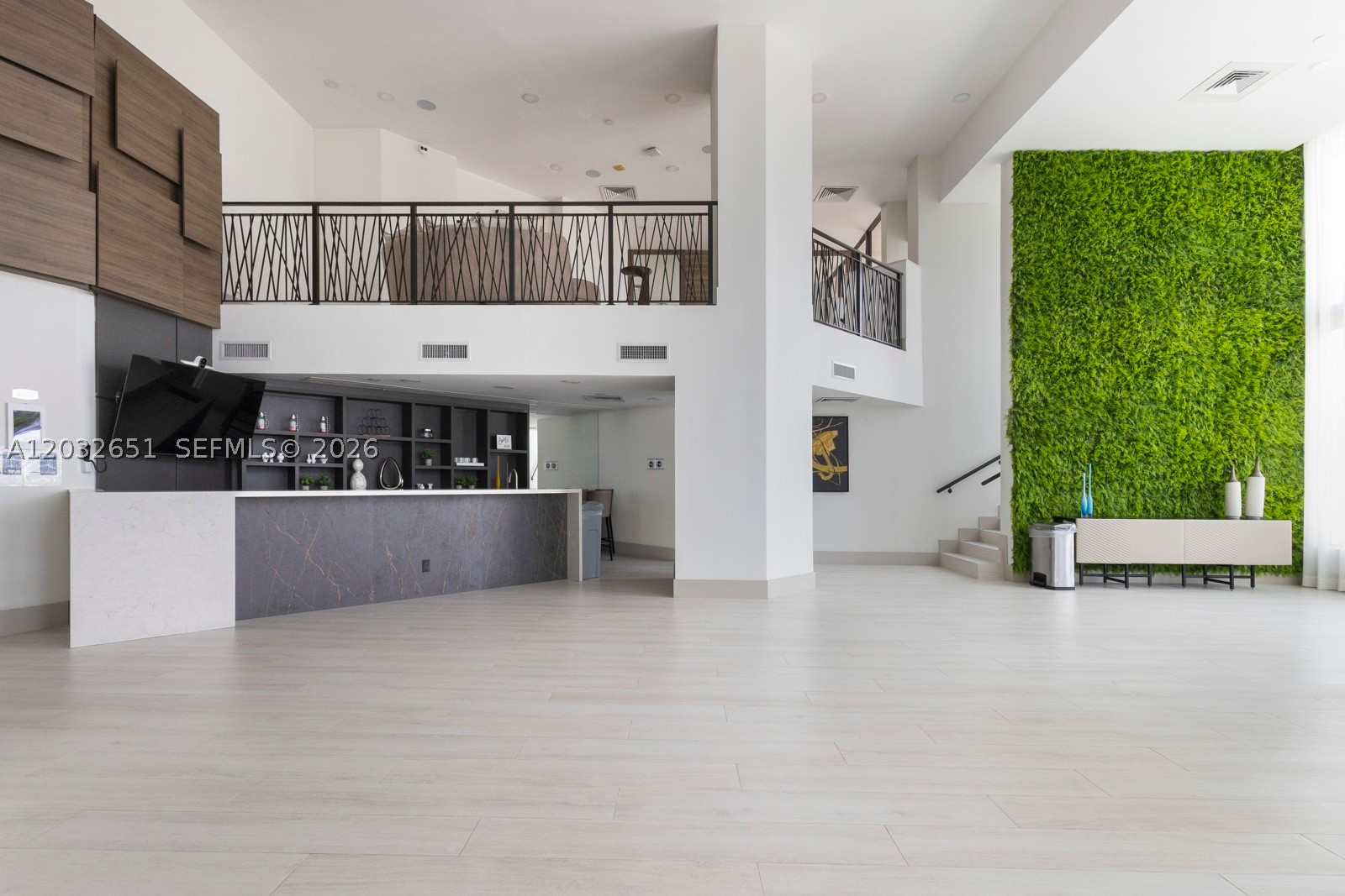 1000 ISL BLVD WILLIAMS IS - Residential