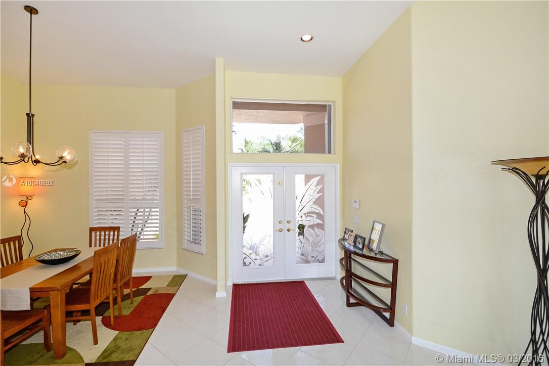 EDGEWATER - Residential