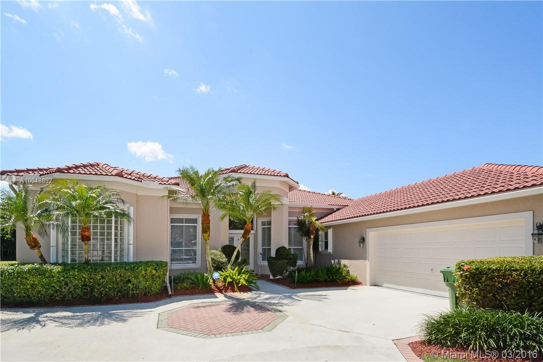 EDGEWATER - Residential