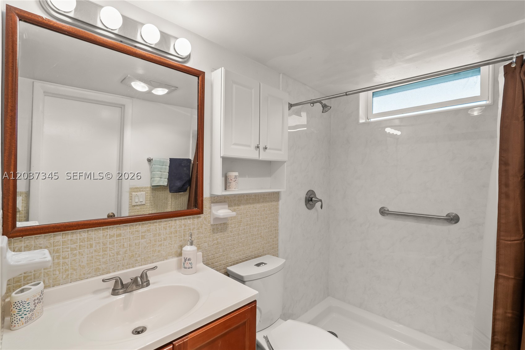 POINT EAST SEC II CONDO - Residential Lease