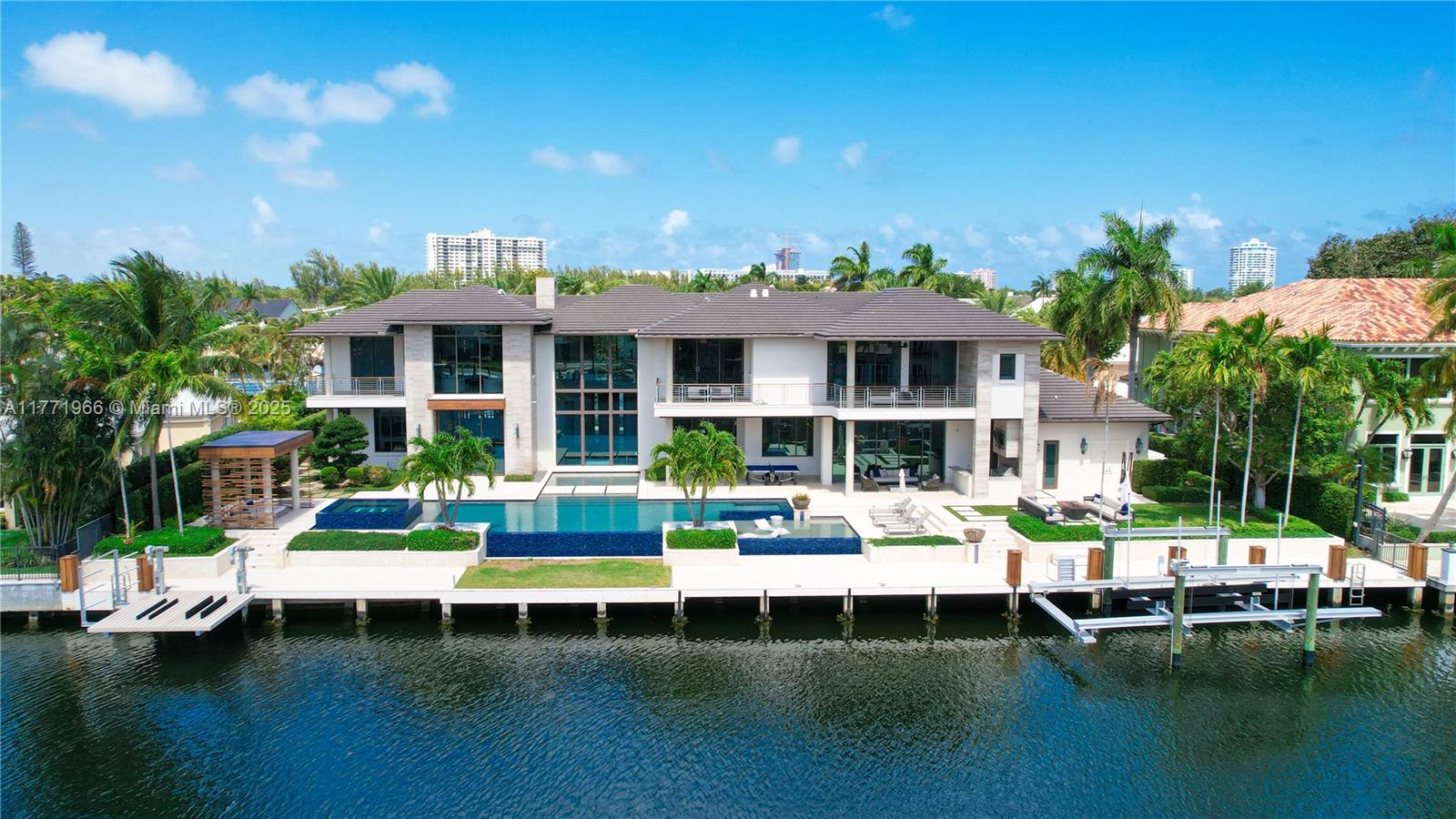BAY COLONY SECTION OF THE - Residential