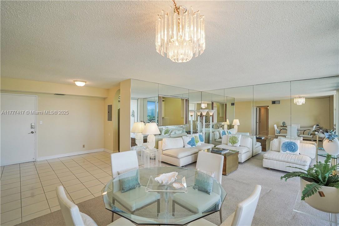 CARLYLE CONDOMINIUM - Residential