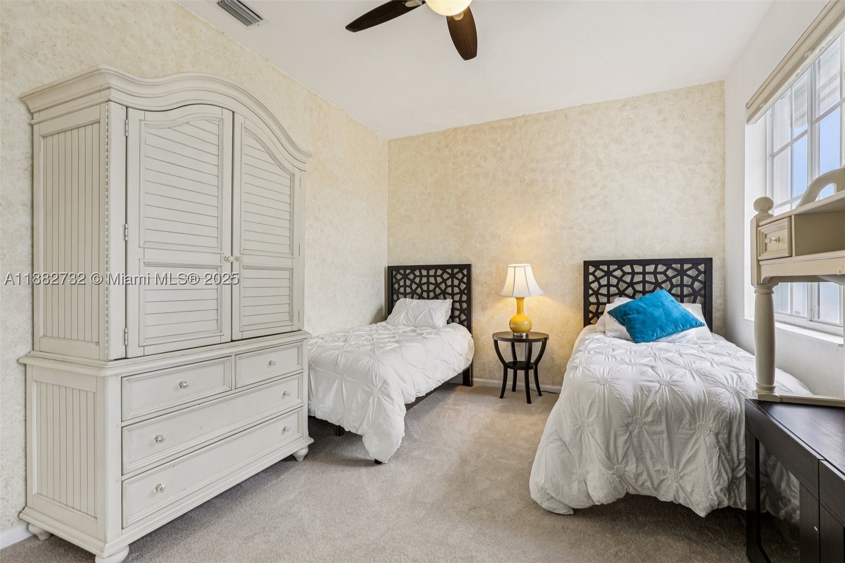 ISLES AT WELLINGTON 4 - Residential