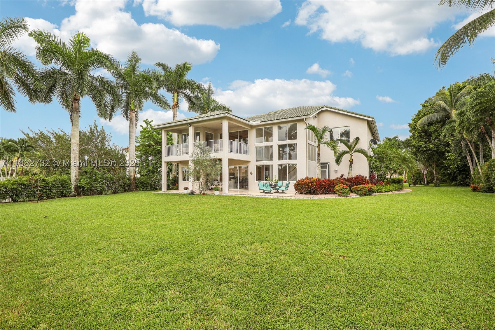 ISLES AT WELLINGTON 4 - Residential