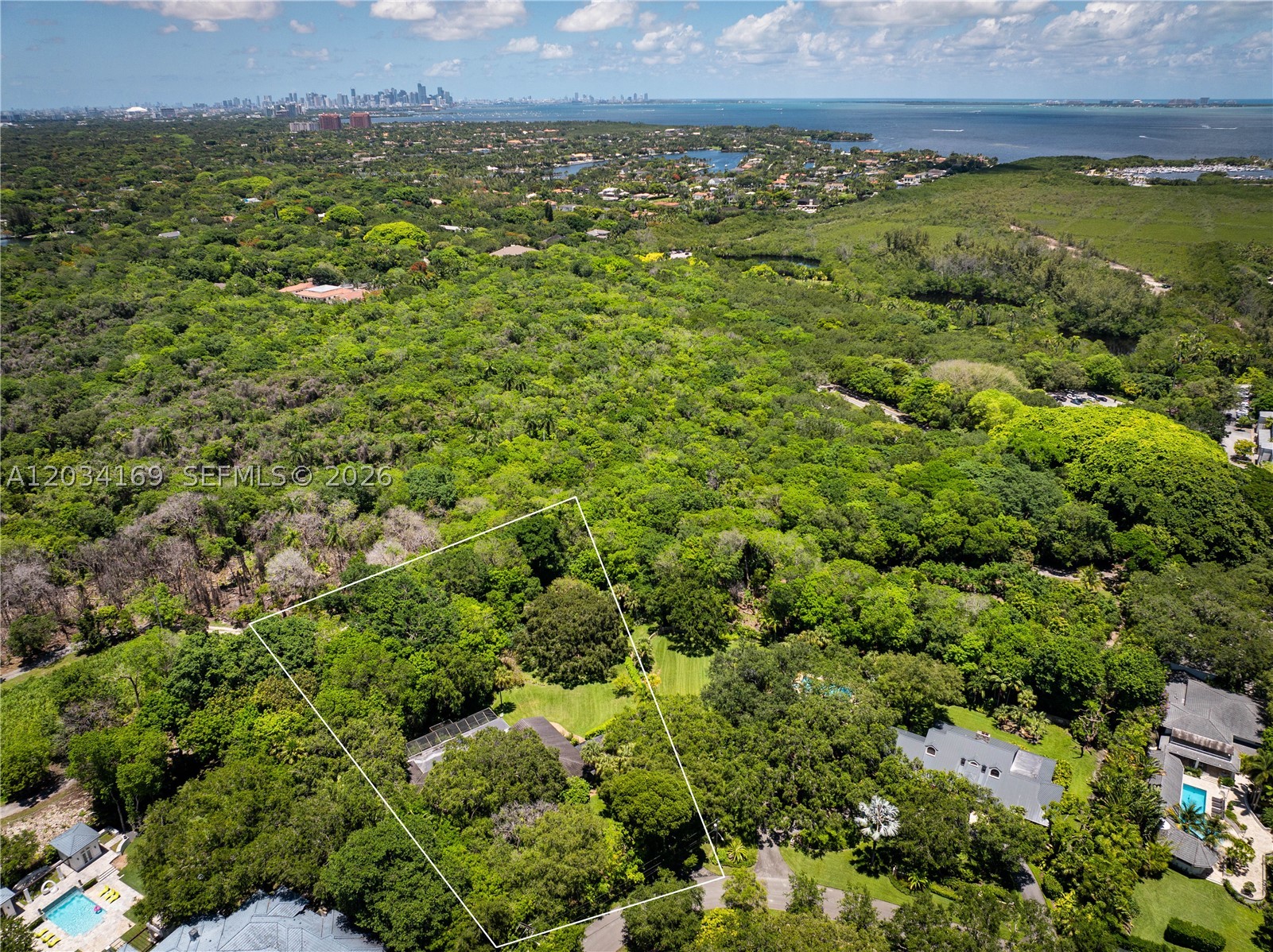 SNAPPER CREEK LAKES SUB - Residential