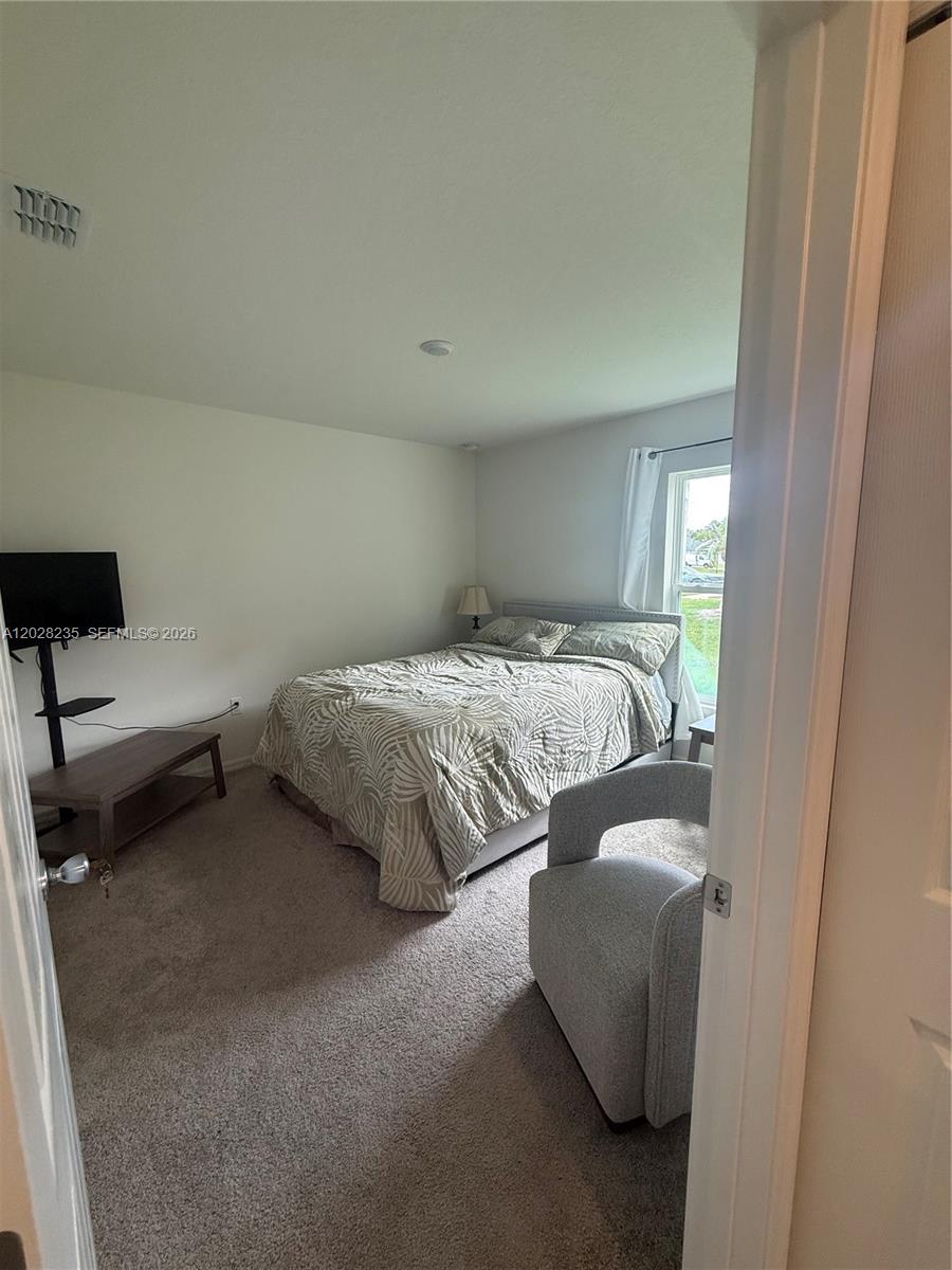 PORT ST LUCIE SECTION 12 - Residential Lease