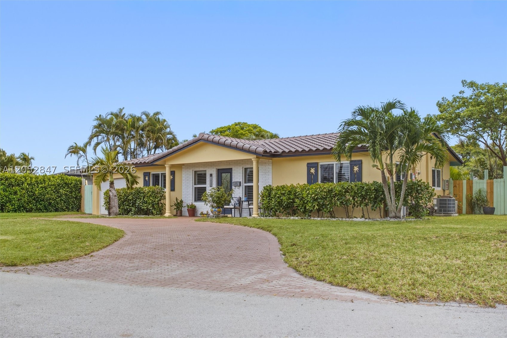 ROYAL PALM ACRES 10 SEC - Residential
