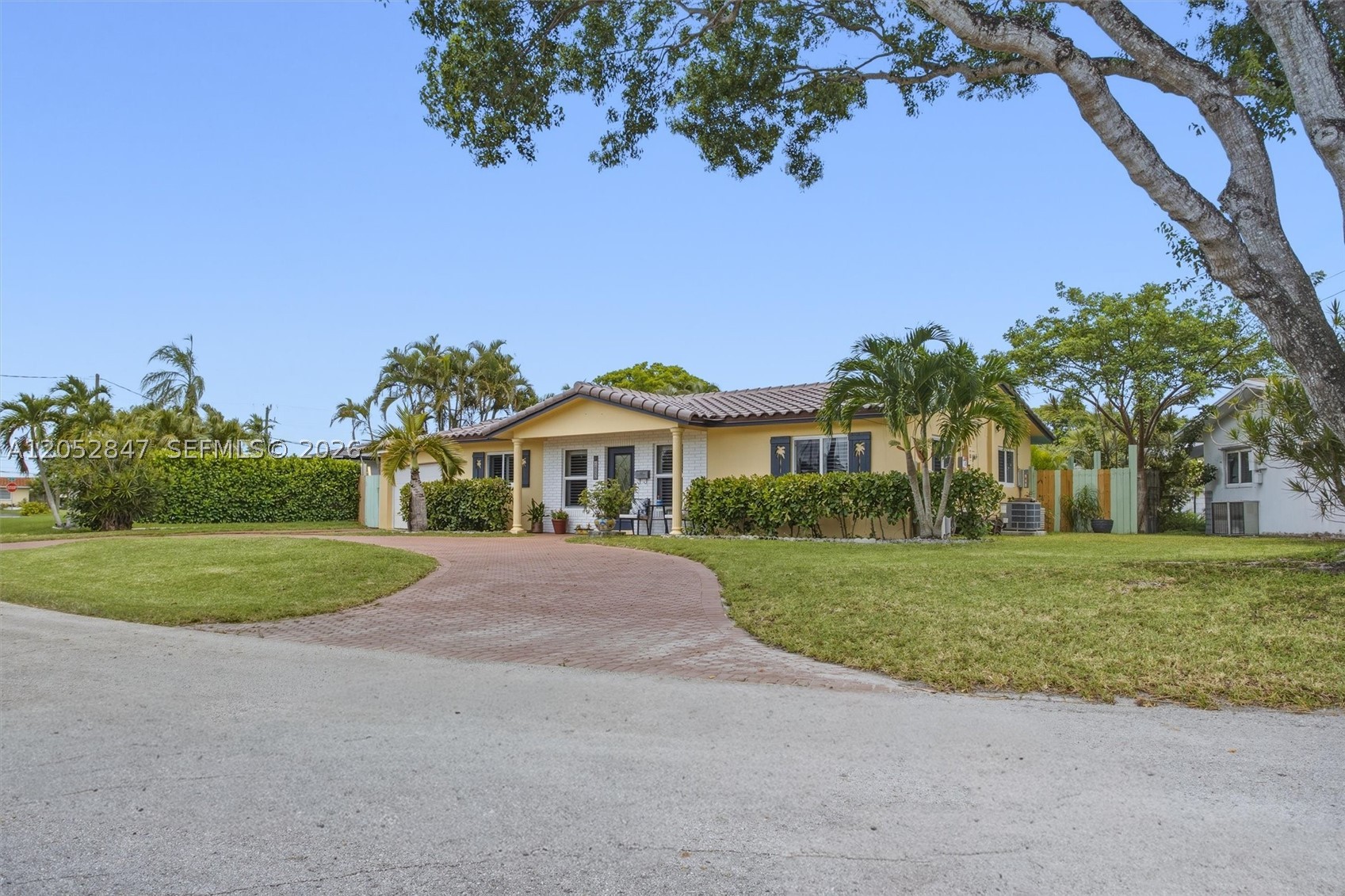 ROYAL PALM ACRES 10 SEC - Residential
