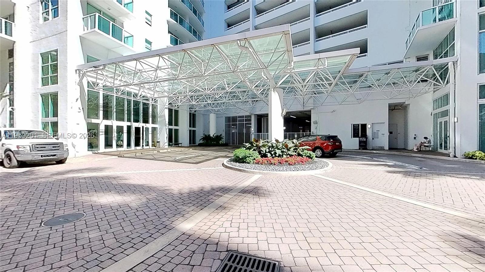 BRICKELL ON THE RIVER N T - Residential