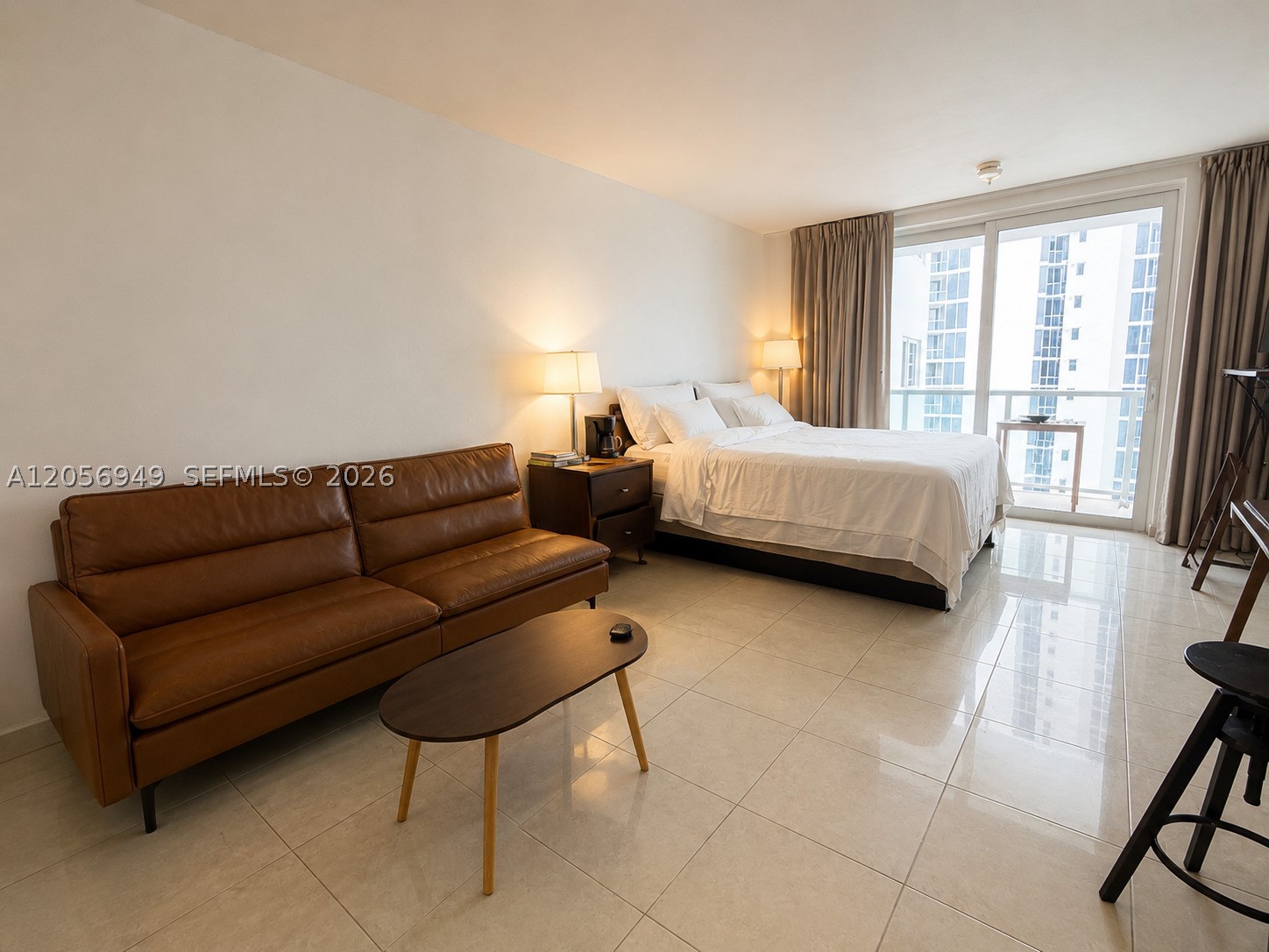 THE AVENTURA BEACH CLUB C - Residential
